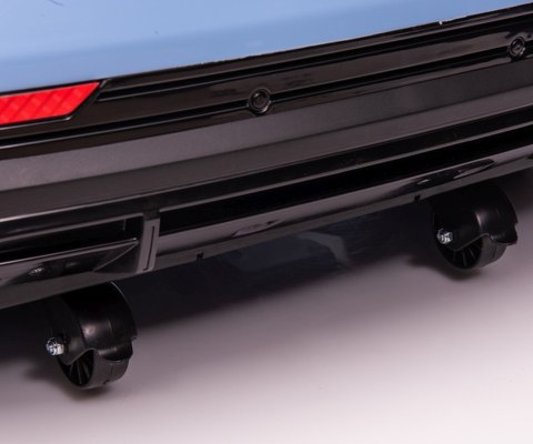 Milly Mally Pojazd na akumulator Audi E-Tron Sportback 4x4 Blue