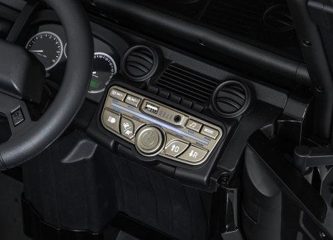 auto na akumulator 24v 2x100w  Land Rover Defender 110 SVX Concept