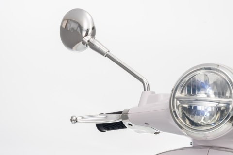Motor elektryczny na akumulator Skuter Vespa ROMA Biały