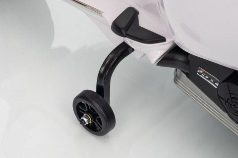 Motor elektryczny na akumulator Skuter Vespa ROMA Biały