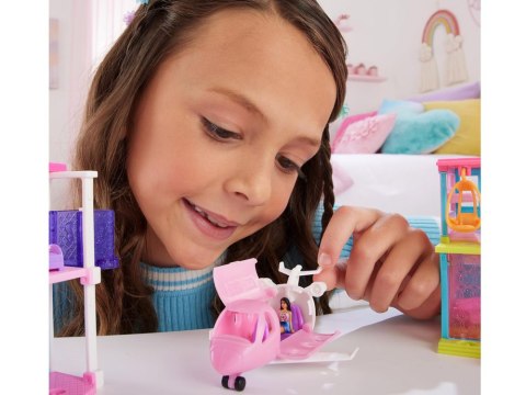 Mattel Mini Barbie Land Lalka pilotka + samolot ZA6038 A