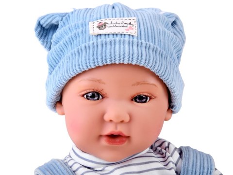 Lalka BOBAS interaktywna 46cm - w niebieskich spodenkach + akcesoria ZA5835