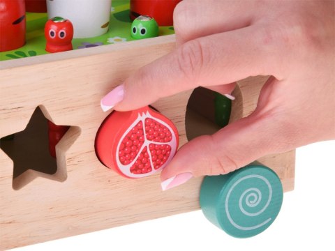 Sorter Montessori drewniany wózek złap robaczka marchewki układanka