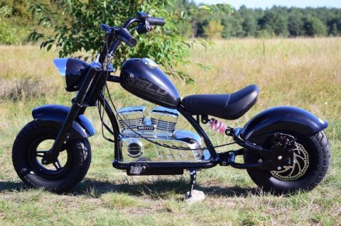 MOTOR CHOPPER "HELD", POMPOWANE KOŁA DO 25 KM/H, PODŚWIETLANY SILNIK/XB1058