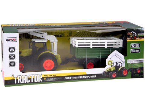 Sterowany Traktor na pilota z przyczepą i chwytakiem bale drewna