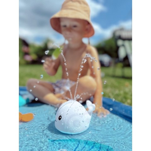 BABY Zabawka do Kąpieli Wieloryb Tryskający Wodą Fontanna LED