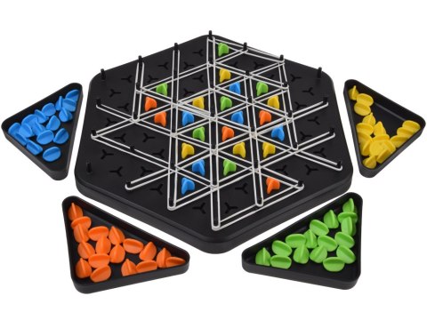 Gra strategiczna Szachy łańcuchowe - zajmij jak najwięcej trójkątów!