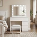 Toaletka kosmetyczna z lustrem i oświetleniem LED 4 szuflady taboret ModernHome