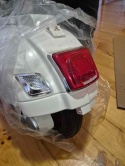 Skuter elektryczny na akumulator VESPA GTS Super dla dziecka