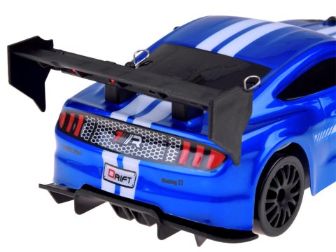 Zdalnie sterowany samochód sportowy 4x4 z funkcją driftu 1:24 RC0795