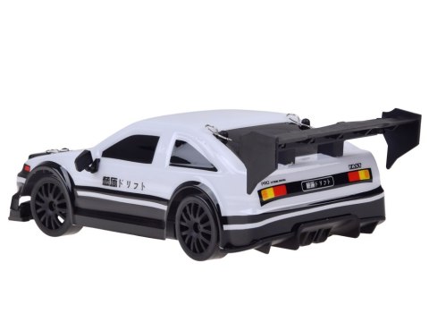 Zdalnie sterowany samochód sportowy 4x4 z funkcją driftu 1:24 RC0796