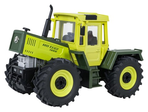 Traktor Zielony 1:24 z Pilotem Mercedes Benz