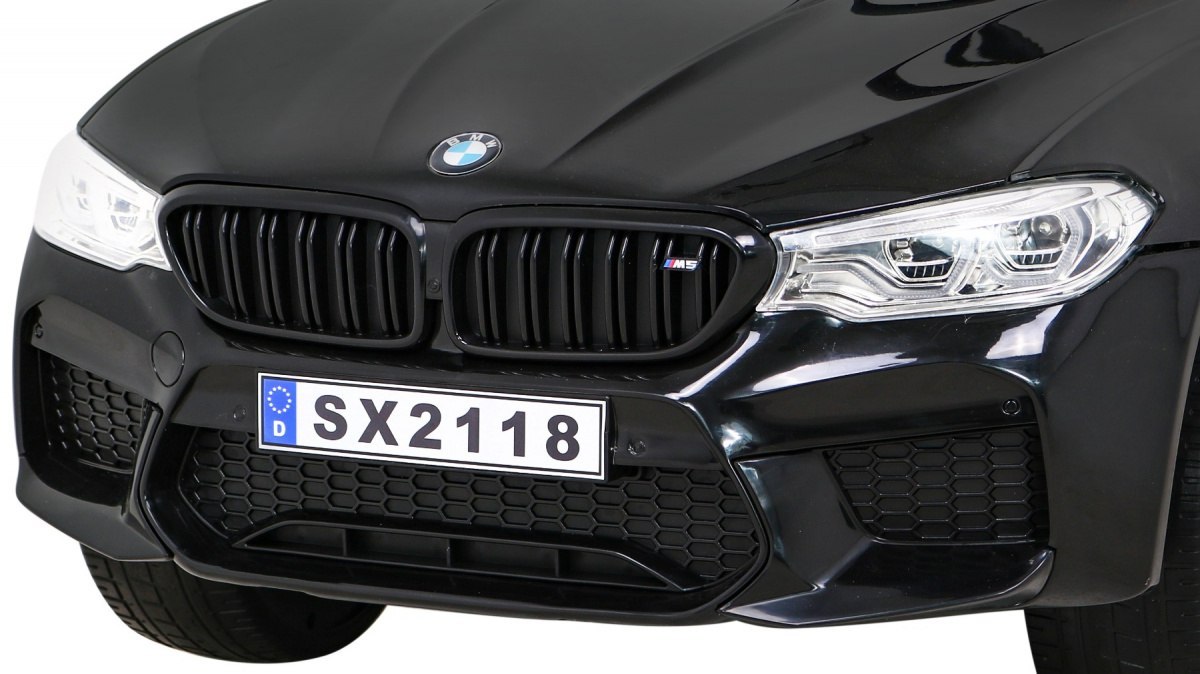 Samochód AUTO na akumulator BMW DRIFT M5 Czarny Samochód AUTO na akumulator BMW DRIFT M5 Czarny