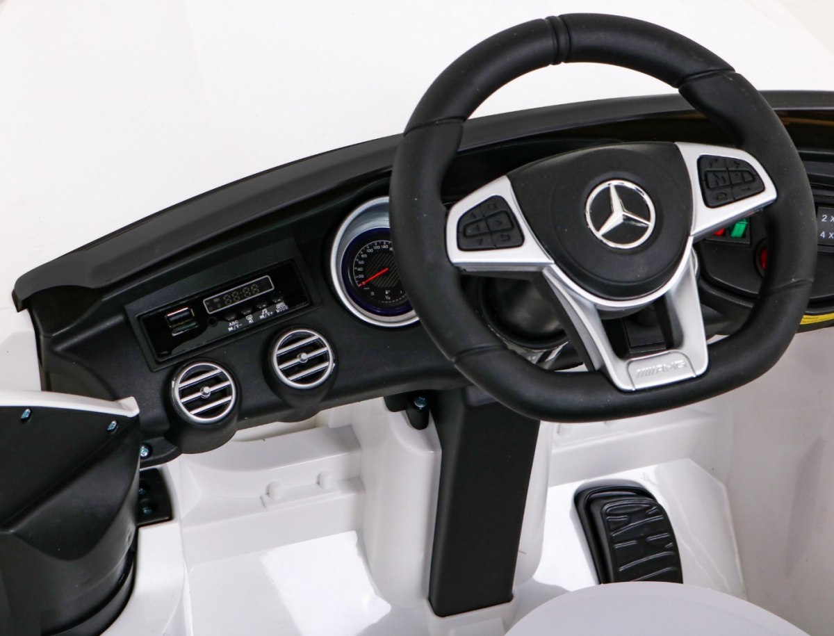 Samochód AUTO  na akumulator Mercedes Benz GLC63S Biały