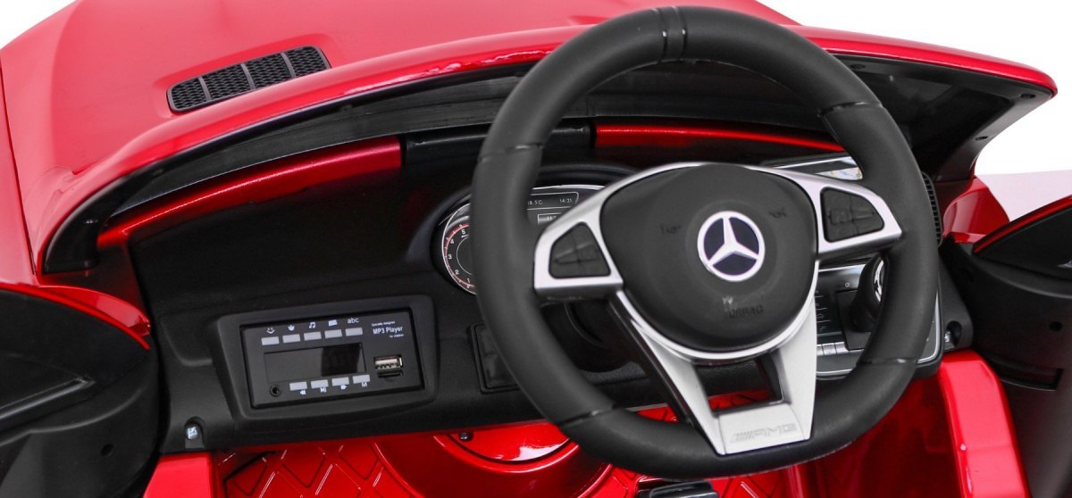 Pojazd Mercedes Benz GLE63 AMG Lakierowany Czerwony Pojazd Mercedes Benz GLE63 AMG Lakierowany Czerwony