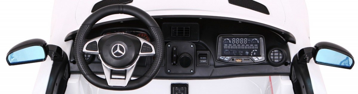 Samochód AUTO  na akumulator Mercedes-Benz GT R 4x4 Lakierowany Biały
