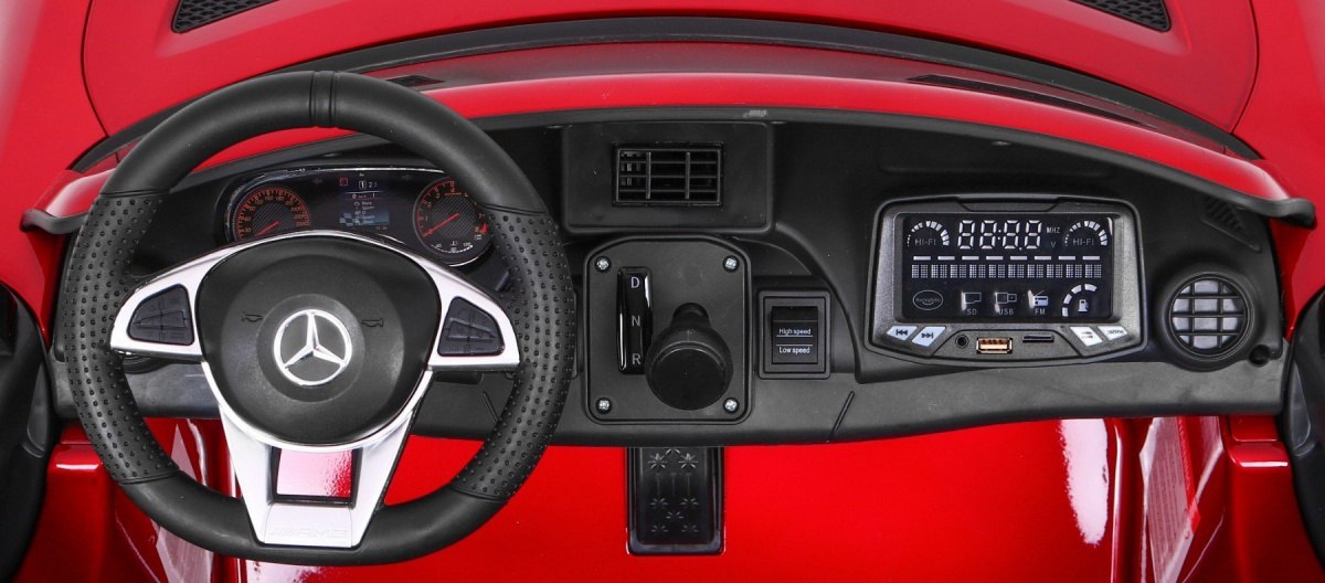 Samochód AUTO  na akumulator Mercedes-Benz GT R 4x4 Lakierowany Czerwony