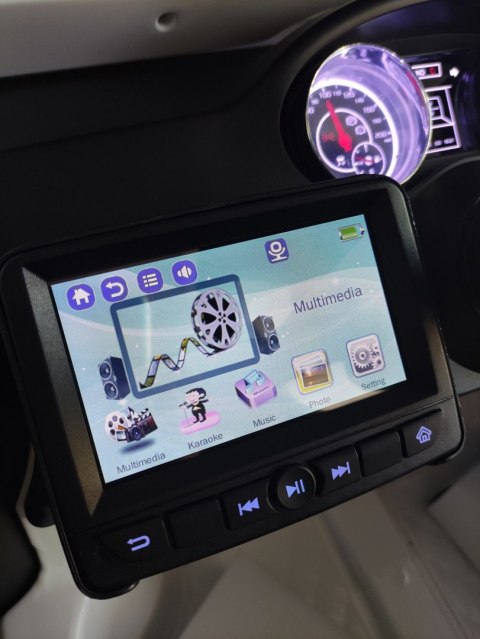 +MAX 100KG 6x45 +MP4(LCD) Samochód AUTO na akumulator Mercedes G63