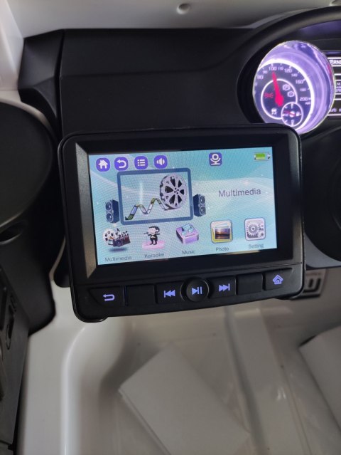 +MAX 100KG 6x45 +MP4(LCD) Samochód AUTO na akumulator Mercedes G63