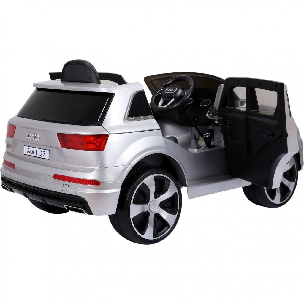 Pojazd New Audi Q7 2 4G LIFT Lakierowany Srebrny Pojazd New Audi Q7 2 4G LIFT Lakierowany Srebrny