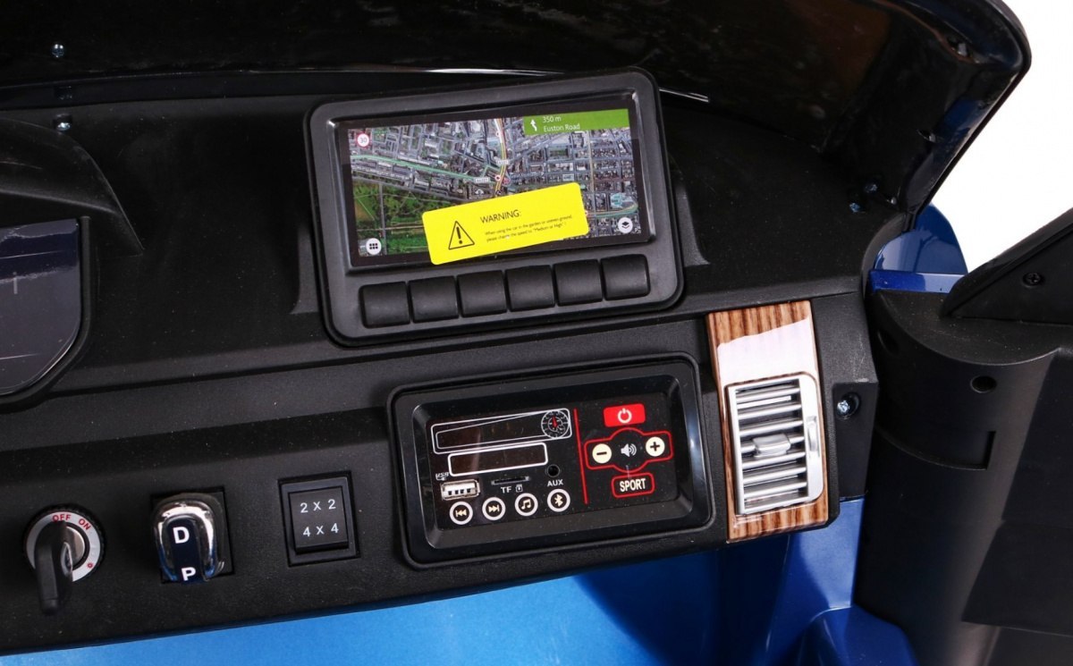 4x4 +Lakier +2osobwy PILOT Samochód AUTO na akumulator Range Rover HSE 4x4 +Lakier +2osobwy PILOT Samochód AUTO na akumulator Range Rover HSE