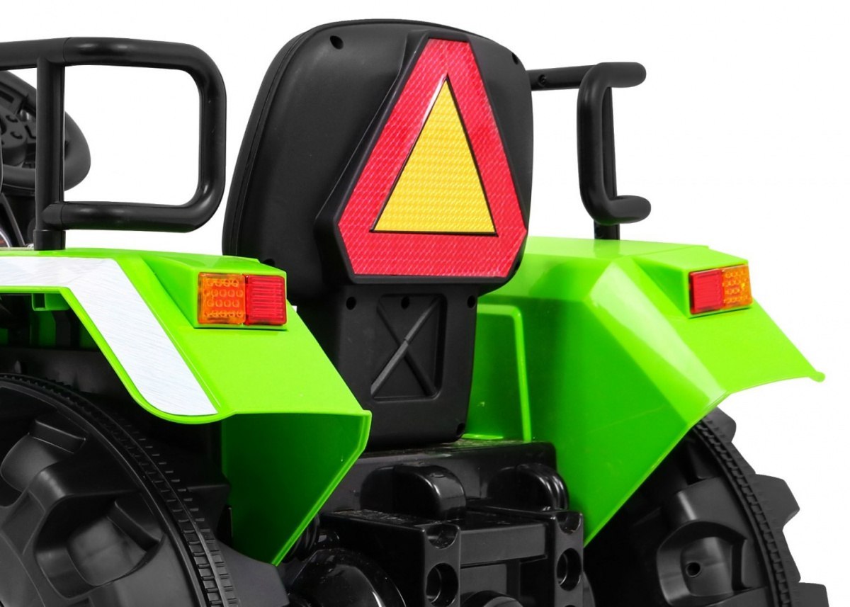 Samochód AUTO na akumulator Traktor BLAZIN BW Zielony Samochód AUTO na akumulator Traktor BLAZIN BW Zielony