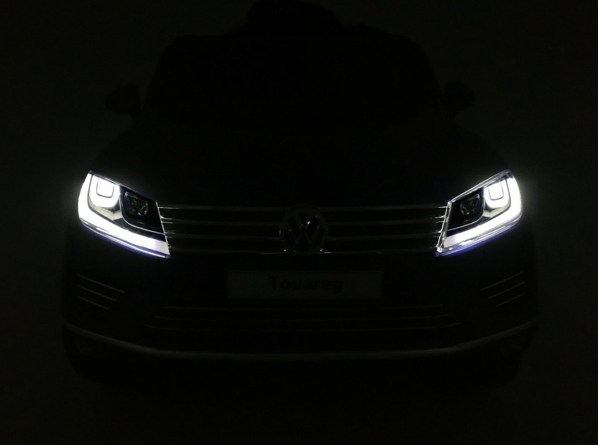 Pojazd Volkswagen Touareg Biały Pojazd Volkswagen Touareg Biały