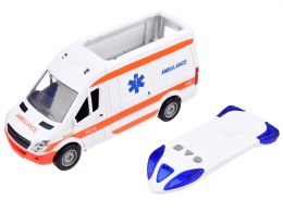 Ambulans + nosze autko Karetka z dźwiękiem ZA3835