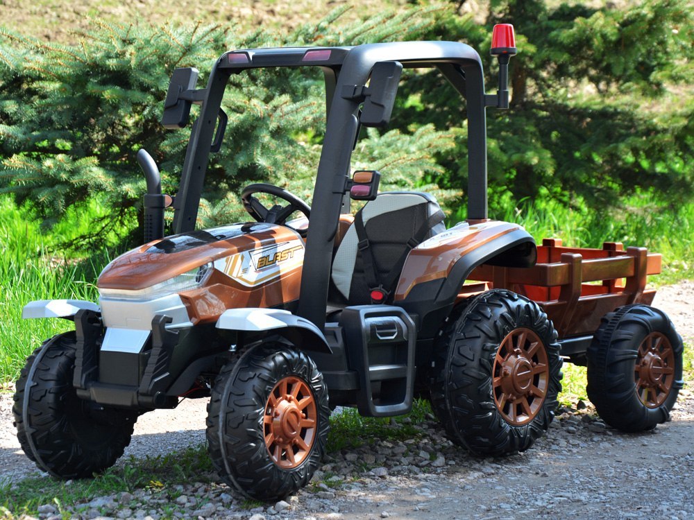 Duży Traktor z przyczepą 4x4+ pilot światło PA0266 Duży Traktor z przyczepą 4x4+ pilot światło PA0266