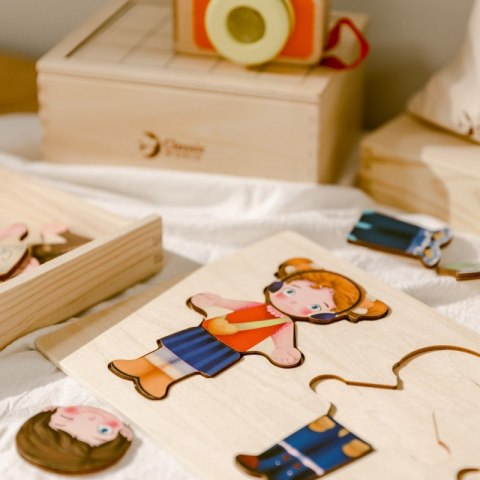 CLASSIC WORLD Drewniane Puzzle Dress-up MONTESSORI