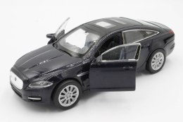 MODEL METALOWY AUTO WELLY 2010 Jaguar XJ 1:34