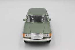 model metalowy welly mercedes-benz e-class 1:34