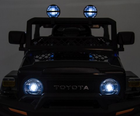 Auto samochód elektryczny na akumulator Toyota FJ Cruiser Black