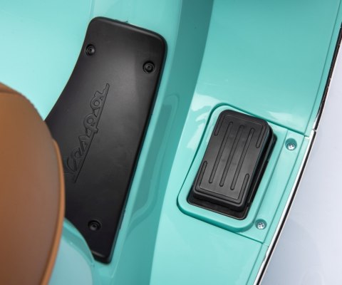 Milly Mally Motor SKuter na akumulator Vespa GTS Super Mint Milly Mally Motor SKuter na akumulator Vespa GTS Super Mint