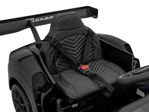4x4 Bluetooth PILOT  Auto na akumulator Maserati MC20 GT2