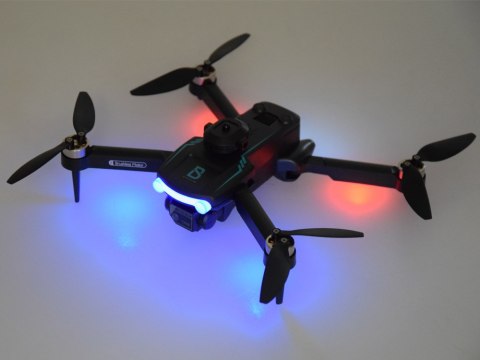 Latający Dron quadcopter model zdalnie sterowany składany kamera