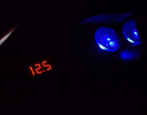 ORYGINALNE BMW Z8 W NAJLEPSZEJ WERSJI,MIĘKKIE SIEDZENIE ,KOŁA EVA.,2.4 Ghz/JE1288