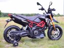 ORYGINALNY MOTOR APRILIA MIĘKKIE KOŁA, MIĘKKIE SIEDZENIE/ A-007