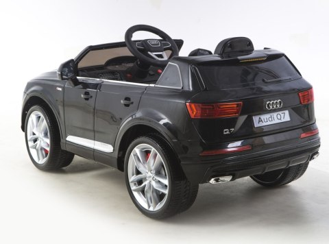 ORYGINALNE AUDI Q7 DWA SILNIKI, AMORTYZATORY, PILOT, MIĘKKIE KOŁA, PRAWDZIWE RADIO