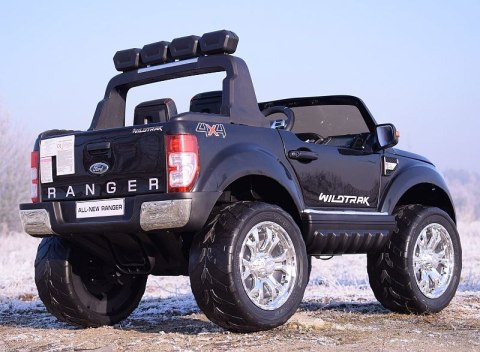 FORD F650 4X4 , 2x12V LICENCJA, PANEL MP4, MIĘKKIE KOŁA EVA, MIĘKKIE SIEDZENIE FULL OPCJA 12V/F650