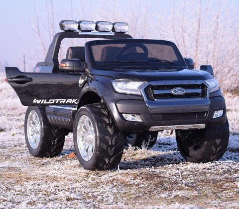 FORD F650 4X4 , 2x12V LICENCJA, PANEL MP4, MIĘKKIE KOŁA EVA, MIĘKKIE SIEDZENIE FULL OPCJA 12V/F650