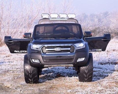 FORD F650 4X4 , 2x12V LICENCJA, PANEL MP4, MIĘKKIE KOŁA EVA, MIĘKKIE SIEDZENIE FULL OPCJA 12V/F650
