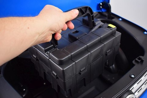 AUTO VW AMAROK 4X4,2X12V MIĘKKIE KOŁA, MIĘKKIE SIEDZENIE, WOLNY START, FUNKCJA BUJANIA/DMD298