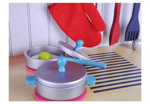 Kuchnia drewniana Kasia różowo-biała z Zegarem