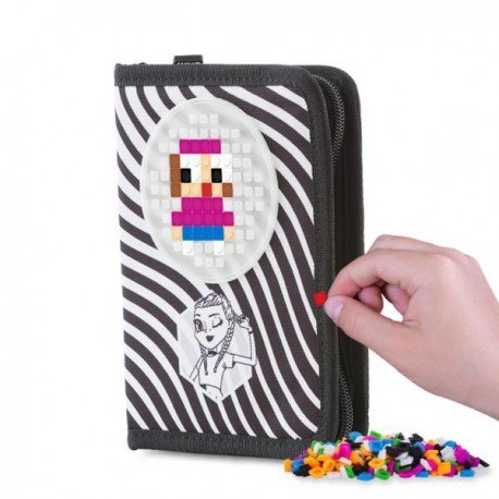 Piórnik szkolny na suwak, pixie crew, zebra, panel