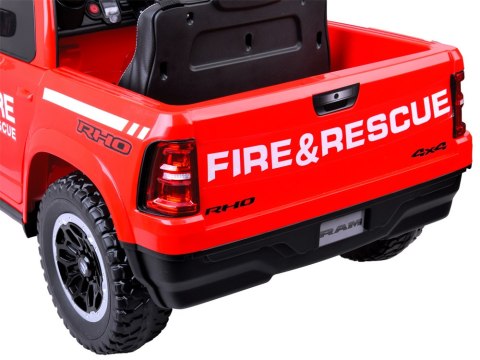 4x4 Auto RAM straż pożarna na akumulator koguty strażak sam