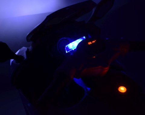 WIELKI MOTOR ŚCIGACZ, MIĘKKIE KOŁA EVA, MIĘKKIE SIEDZENIE STRONG 2 EXCLUSIVE/NEL-1300 WIELKI MOTOR ŚCIGACZ, MIĘKKIE KOŁA EVA, MIĘKKIE SIEDZENIE STRONG 2 EXCLUSIVE/NEL-1300